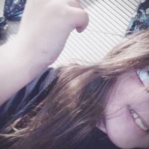 Meet your Posher, Cecelia